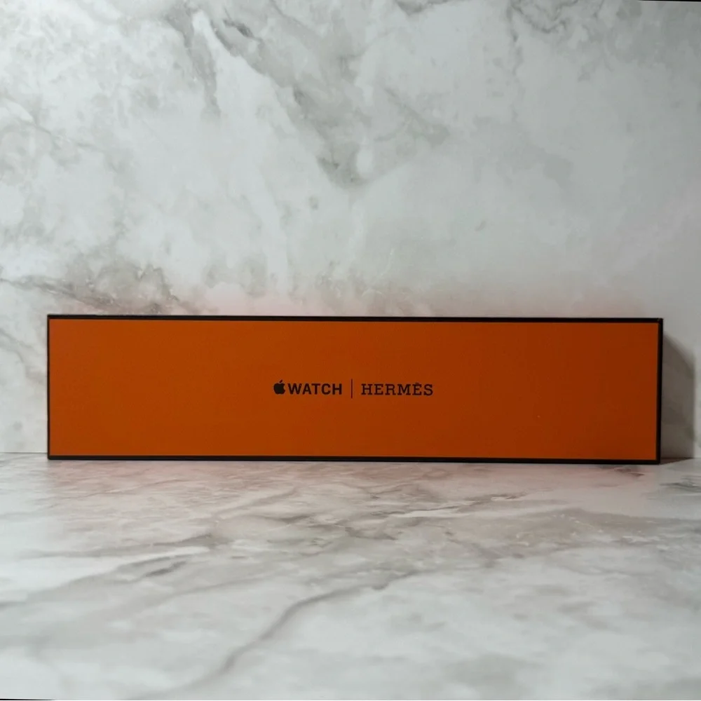 Hermès x Apple Watch Logo Gift Box w/ Insert | Orange
